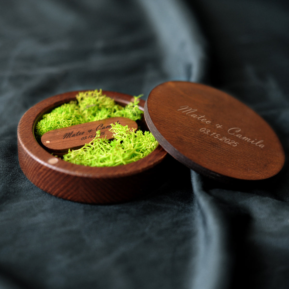 Round Wood USB Box