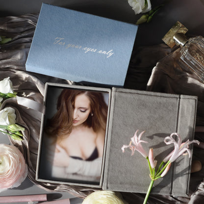 Soft Velvet Photo Box