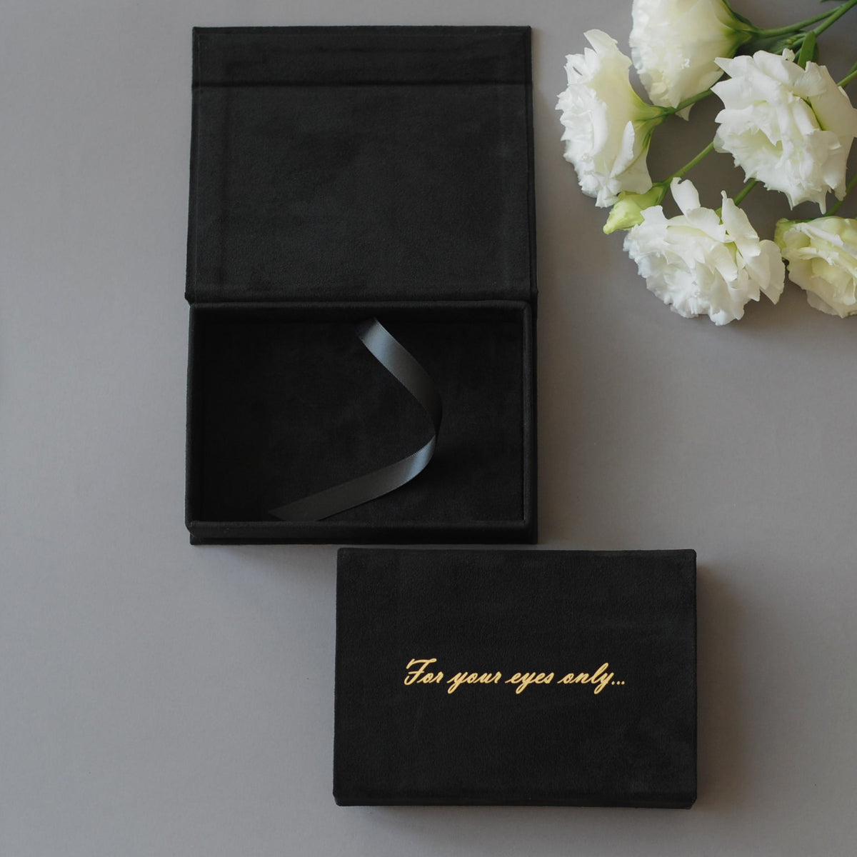 Boudoir Soft Velvet Photo Box