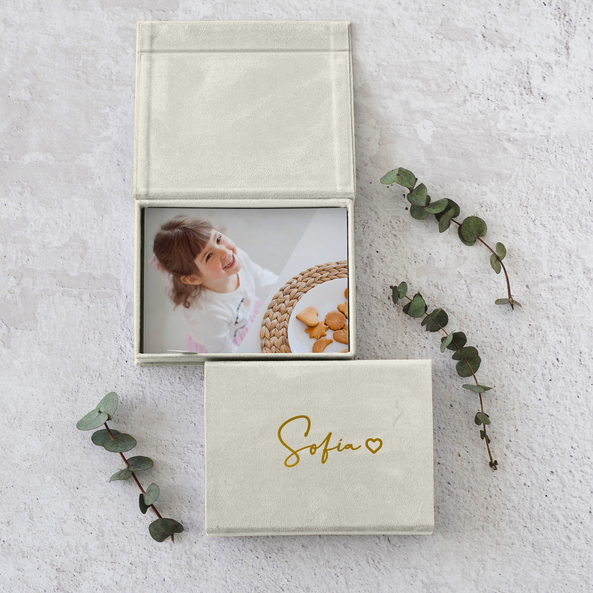 Soft Velvet Photo Box