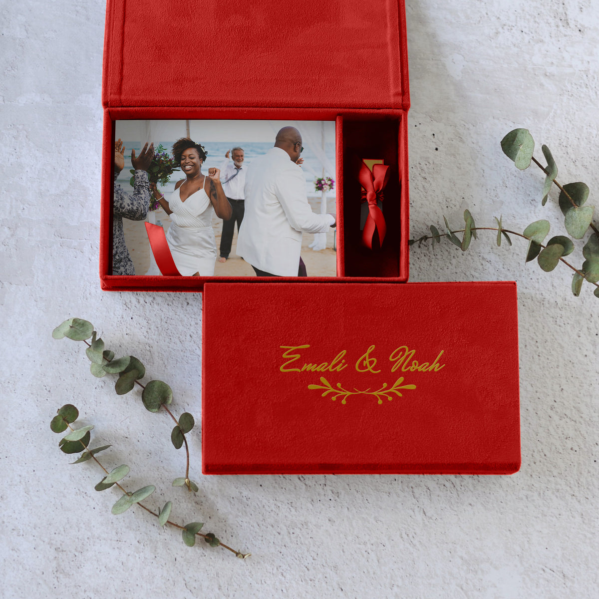 Soft Velvet USB Photo Box